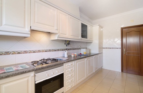 Sesmarias Apartment | Apartment 'Yara Beach Apartments with Terrace' with Shared Pool, Wi-Fi and Air Conditioning