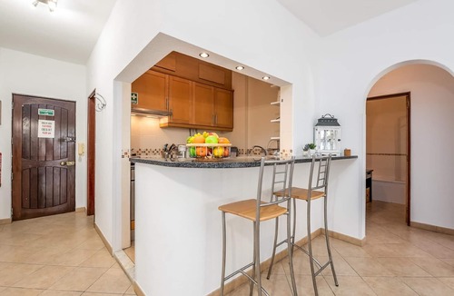 Ameijeira Apartment | Apt. Amanecer, with access to Dona Ana beach