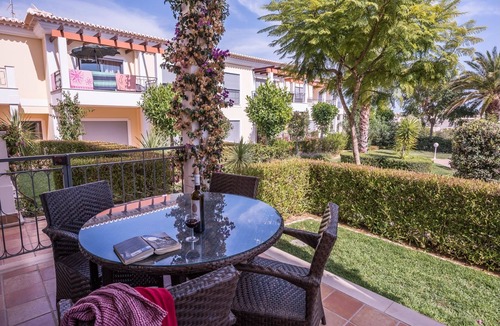 Porto de Mos Apartment | Apt. Sanctuary, with pool and near the Porto de Mós beach