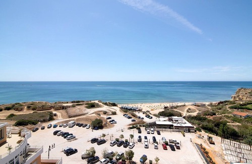 Armacao de Pera Apartment | Apt. Torre Sol 10th 6 - Sea View, A/C and Pool