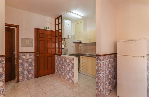 Armacao de Pera Apartment | Apt. Torre Sol 4th7 – Beachfront, A/C, Pool