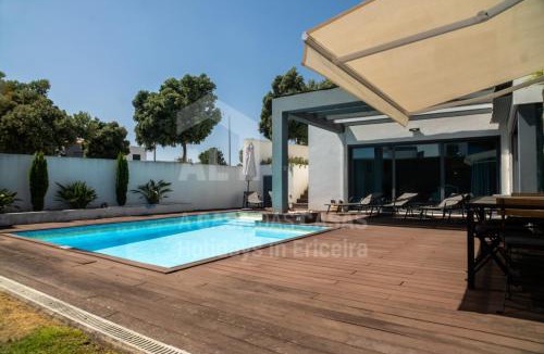 Ericeira Villa | Aqua Villa by AcasaDasCasas