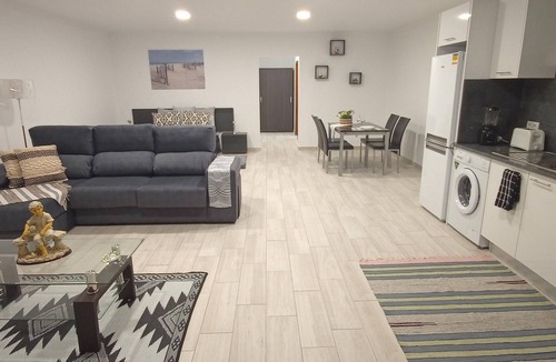 Arco da Calheta Apartment | Arcos Grands Apt enormous private pool Luxury & relaxing VIEWS! T4.