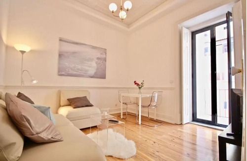 Sao Jorge de Arroios Apartment | Arroios Heritage Apartment - by CoH