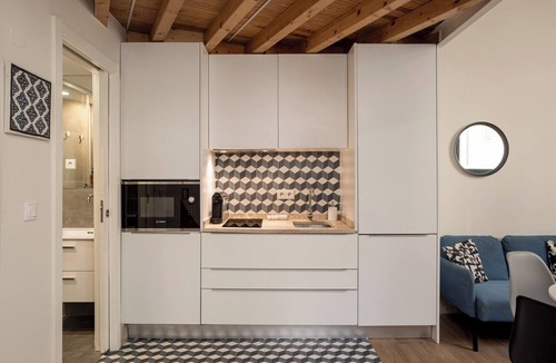 Mouraria Apartment | Arroios Urban Studio with Mezzanine
