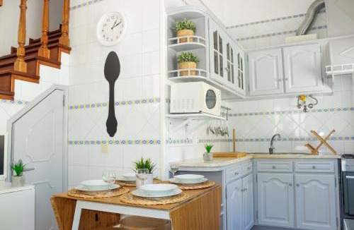 Nazare House | Ascensor House
