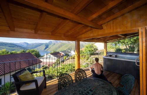 Lindoso House | Assento Gerês | historic mountain retreat - jacuzzi views
