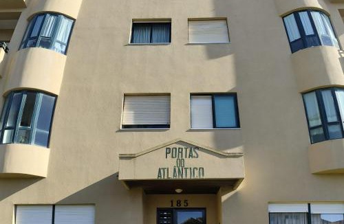 Vila do Conde Apartment | Atlantic Doors - Sea View Terrace & Garage - 50m from Sea