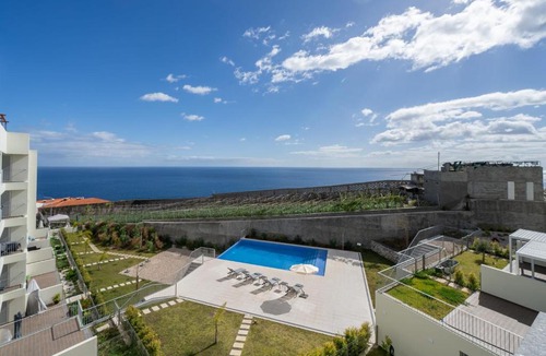 Camara de Lobos Apartment | Atlantic Residence II One-Bedroom with Sea View