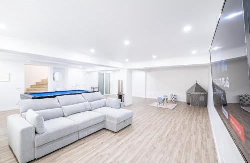 Gale Villa | Atlantis Luxury Villa by Atlantic Places