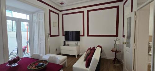 Sao Sebastiao da Pedreira Apartment | Avenidas Novas Family Nest