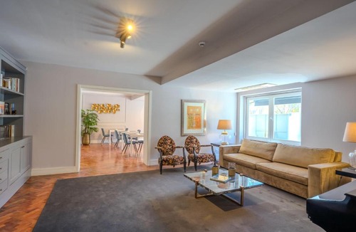 Olaias Hotel | AvenueHillHotel