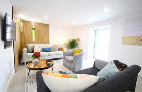 Sao Joao das Lampas House | B House