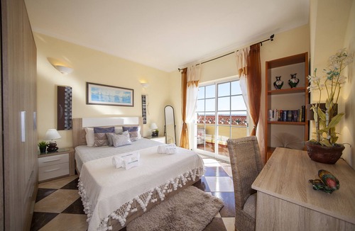 Albardeira Apartment | B47 - Walkway Beachview Place