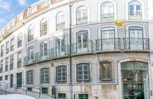 Sao Bento Hotel | Back to Lisbon Hostel