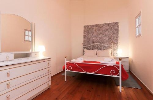 Encarnacao Apartment | Bairro Alto Cosy by Homing