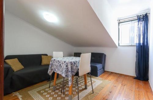 Encarnacao Apartment | Bairro Alto Cosy by Homing