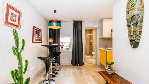 Bairro Alto Apartment | Bairro Alto Stylish Studios by Hosty