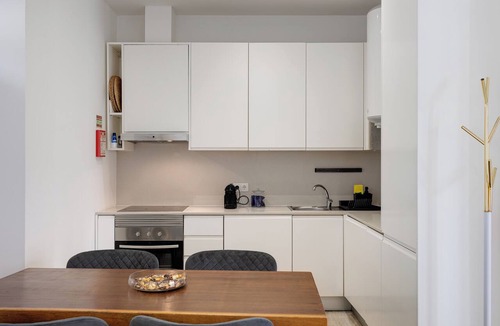 Sao Cristovao e Sao Lourenco Apartment | Baixa Garden: 2BR + Patio | Perfect for Families