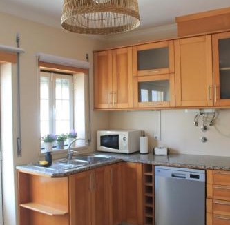 Ferrel Bed & Breakfast | Baleal Gliding Villa