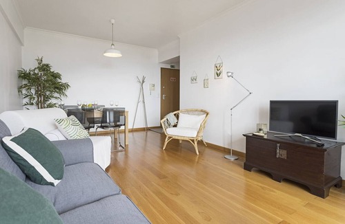 Sao Martinho Apartment | Barreiros I, simplicity in Funchal
