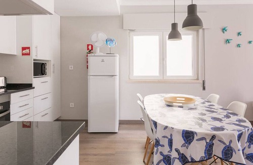 Costa de Caparica Apartment | Beach Apt with Balcony - 2 min walk to the beach by Lisbeyond