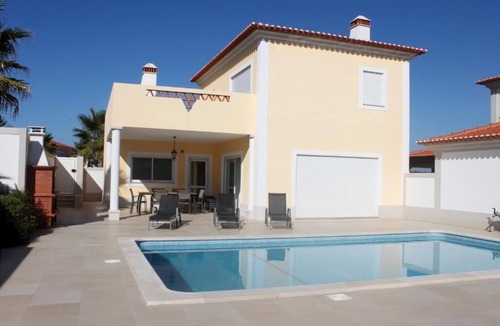 Praia del Rei House | Beach, Pool, Golf and Adventure