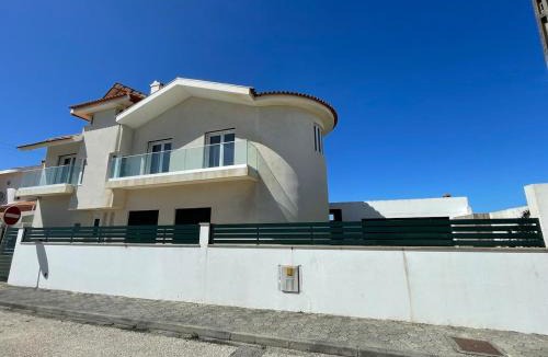 Barra Apartment | Beachfront Costa Nova Villa - 3 BR Apartment