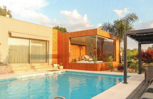Cossourado House | Beautiful 2-Bedroom House with Private Pool & Jacuzzi