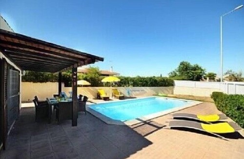 Areias de Sao Joao Villa | Beautiful 6 Bedroom Villa Collum, Albufeira With Private Pool