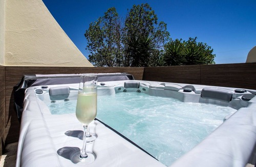 Sargacal House | Beautiful private villa for 4 people with A/C, pool, WIFI, TV and terrace