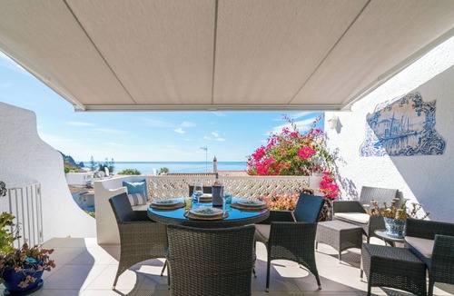 Praia da Luz House | Beautiful townhouse, beach 300m, tastefully renovated, stunning sea views.