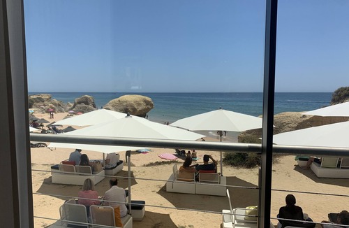 Albufeira Villa | BEAUTIFUL, TRANQUIL VILLA IN AN UPMARKET AREA OF ALBUFEIRA…n