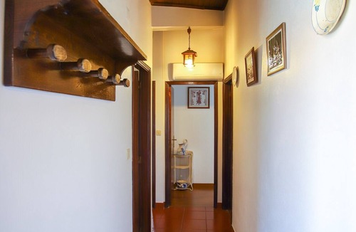 Sortelha Bed & Breakfast | Bed and Breakfast 'Casa Da Lagariça - Sortelha' with Private Garden, Wi-Fi and Air Conditioning