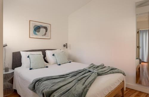 Belem Apartment | Belém Loft Retreat Mezzanine & Terrace