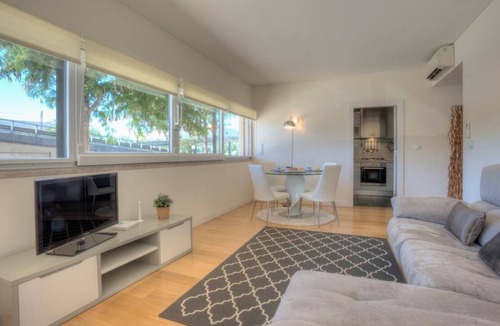 Belem Apartment | Belem Prime Apartment with Pool