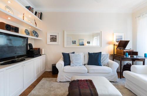 Santo Amaro Apartment | Belem Riverside Charming Apartment