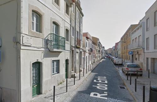 Belem Apartment | Belem Skinny House