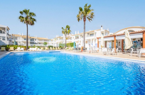 Albufeira Apartment | Bernard Ocean View Apartment with Pool