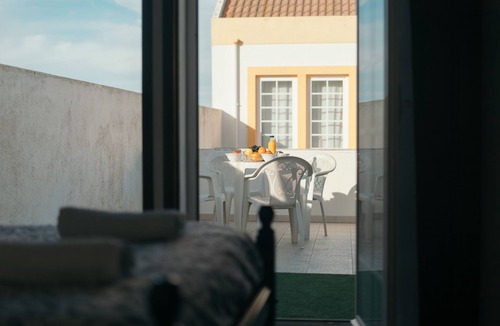 Baleal House | Best Houses 21 - Surf House