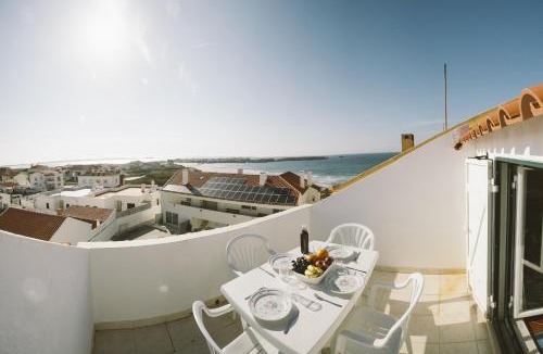Baleal House | Best Houses 31 - Seashell House