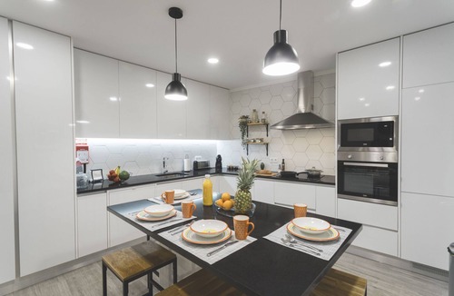 Ferrel Apartment | Best Houses 80 - Peace House