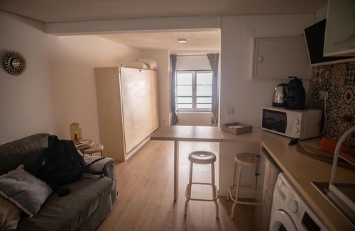 Misericordia Apartment | Bica Ropers Suite, Studio apartment in the heart of the city