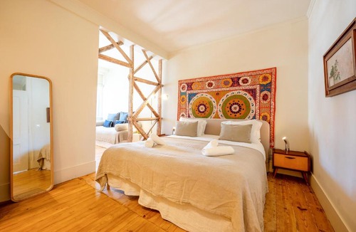 Santo Condestavel Apartment | Bleisured - 3 BR DESIGN APARTMENT IN CAMPO DE OURIQUE