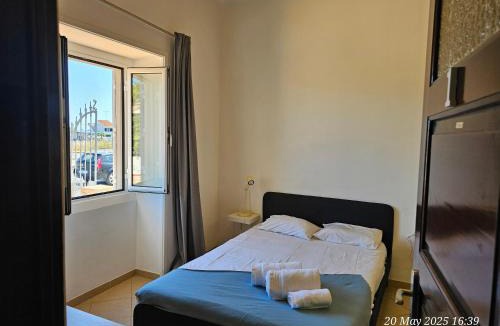 Olhao House | Blife Salinya private rooms at N125