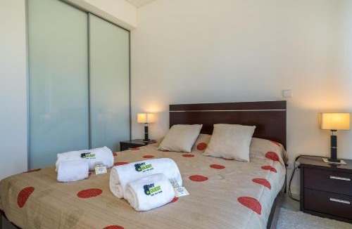 Quarteira Apartment | BmyGuest - Cavalo Preto Beach Apartment