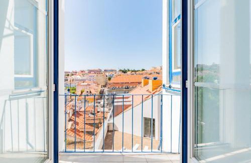 Lisbon Old Town Apartment | Bombarda 21 City View @ Retro Lisbon
