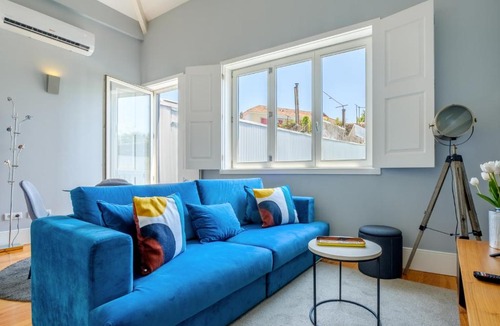Bonfim Apartment | Bonfim Garden Apartment Near Metro & City Center