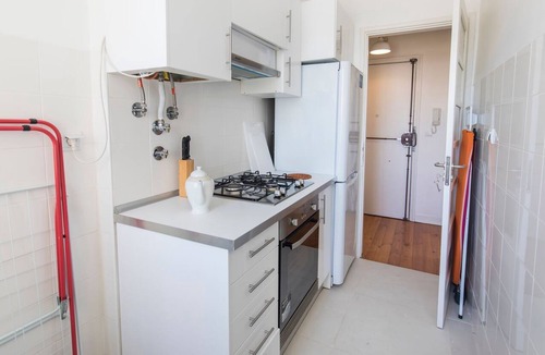 Santo Antonio Apartment | Bonsai Light & Comfort Flat by LovelyStay