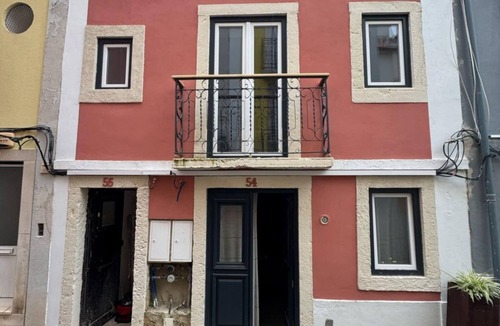 Setubal Apartment | Brand new renovated Studio appartment in heart of Setubal historical center